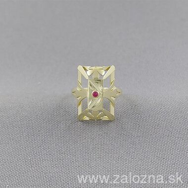 Dámsky prsteň